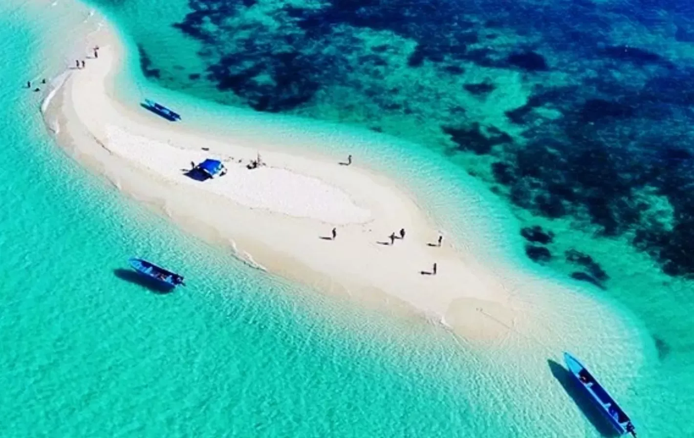 Rekomendasi Wisata di Kepulauan Aru: Pulau-Pulau Terbaik untuk Menyatu  dengan Alam - Cilacap Kekinian